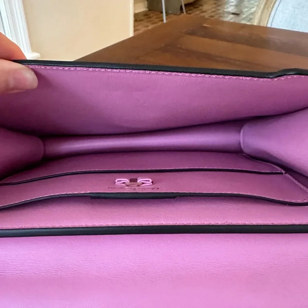 Ferragamo Vara Hearts Shoulder Bag in Candy Apple Red RARE